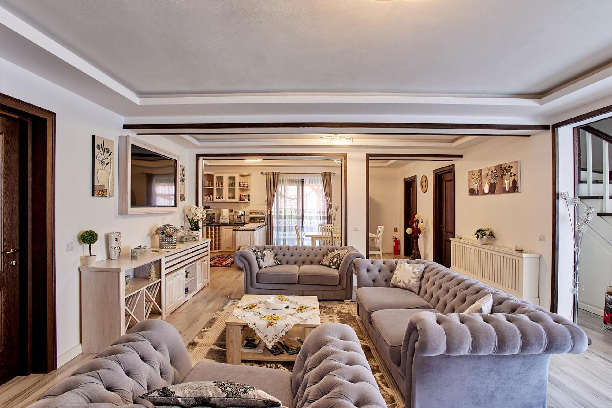 فندق Casa Alexandru - Locul In Care Te Simti Acasa فيسيو دي جوس المظهر الخارجي الصورة